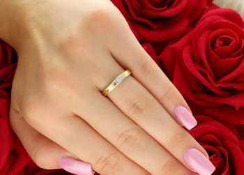 Pierścionek złoty DIAMENT białe i żółte złoto, diament.  Złoto i brylanty to wyjątkowe połączenie, które kobiety wprost uwielbiają. Pierścionek ofiarowany ukochanej kobiecie stanie się pięknym 2.jpg